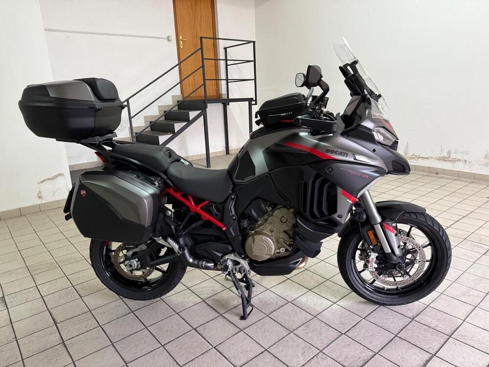 Ducati Multistrada V4 S Grand Tour (2024) (3)
