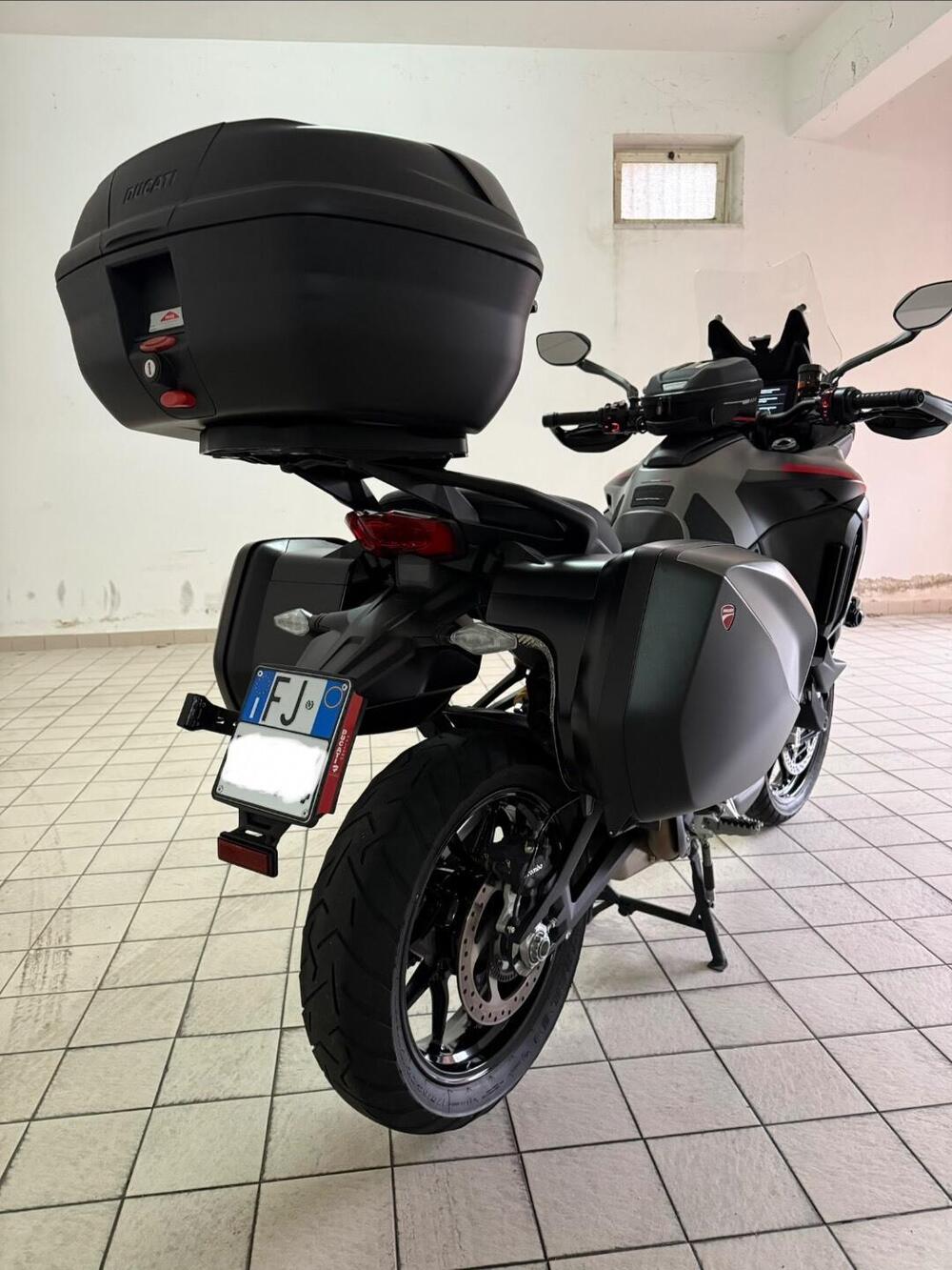 Ducati Multistrada V4 S Grand Tour (2024) (6)