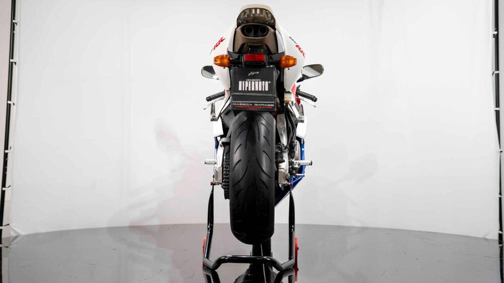 Honda CBR 1000 RR Fireblade (2004 - 05) (7)
