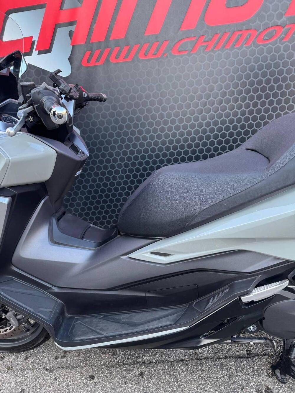 Honda Forza 350 (2022 - 24) (11)