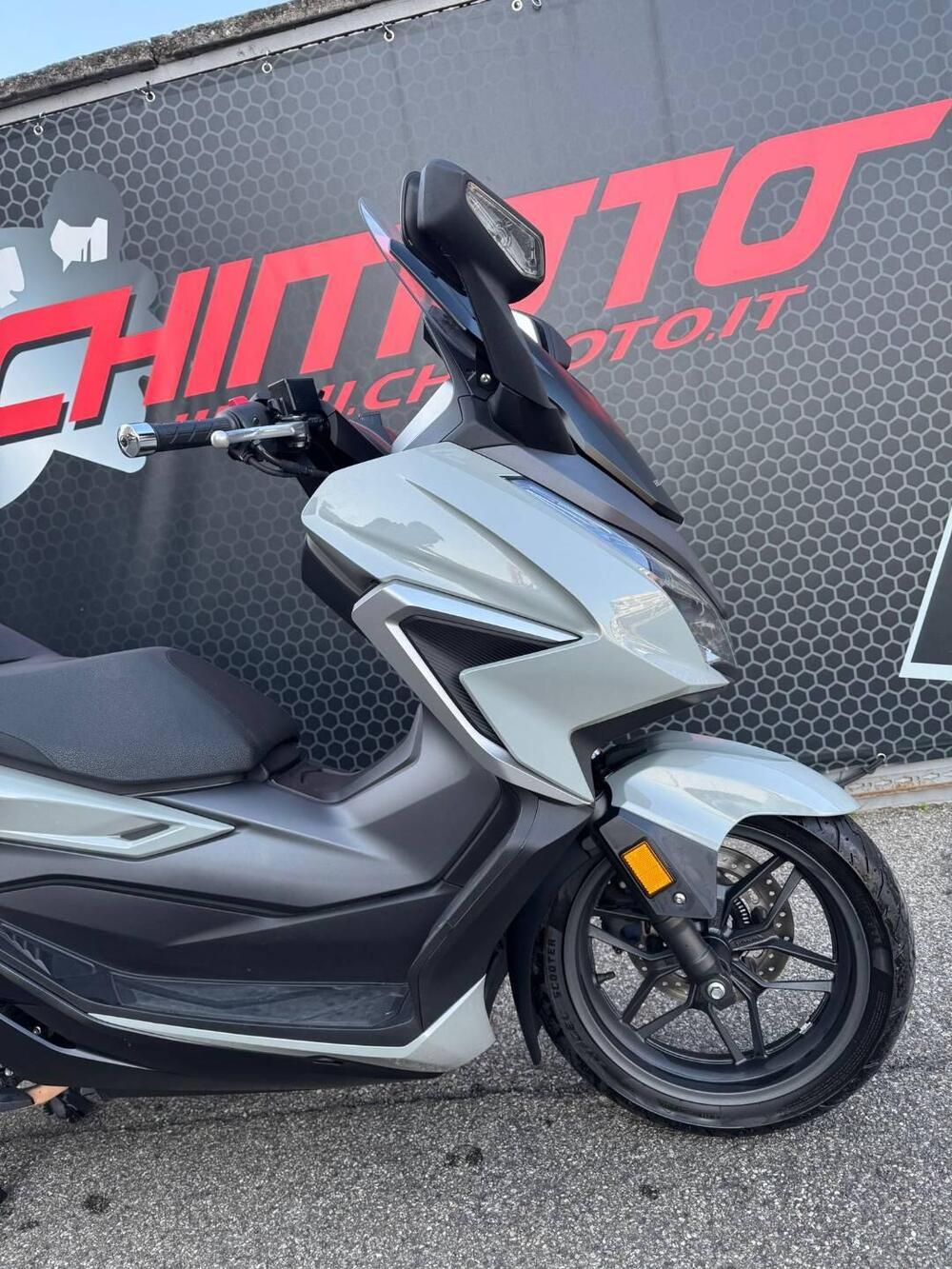 Honda Forza 350 (2022 - 24) (8)