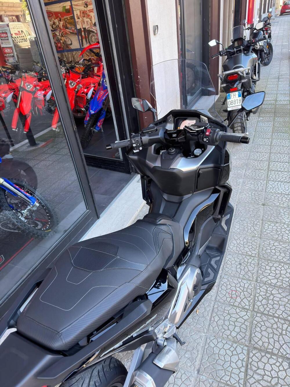 Honda Forza 750 DCT (2021 - 24) (4)