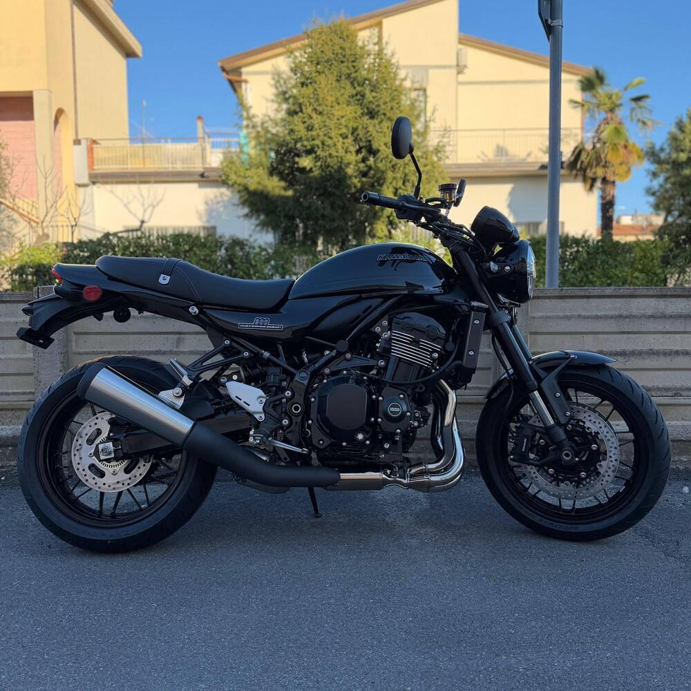 Kawasaki Z 900 RS Black Ball Edition (2026)