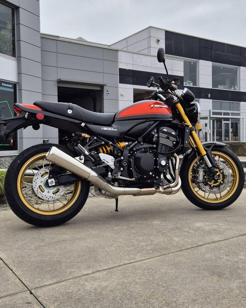 Kawasaki Z 900 RS SE (2026) (2)