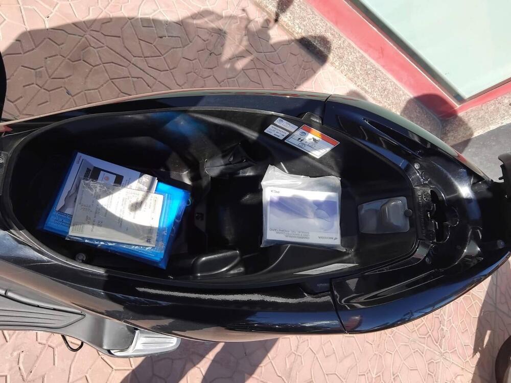 Honda PCX 125 (2009 - 13) (7)