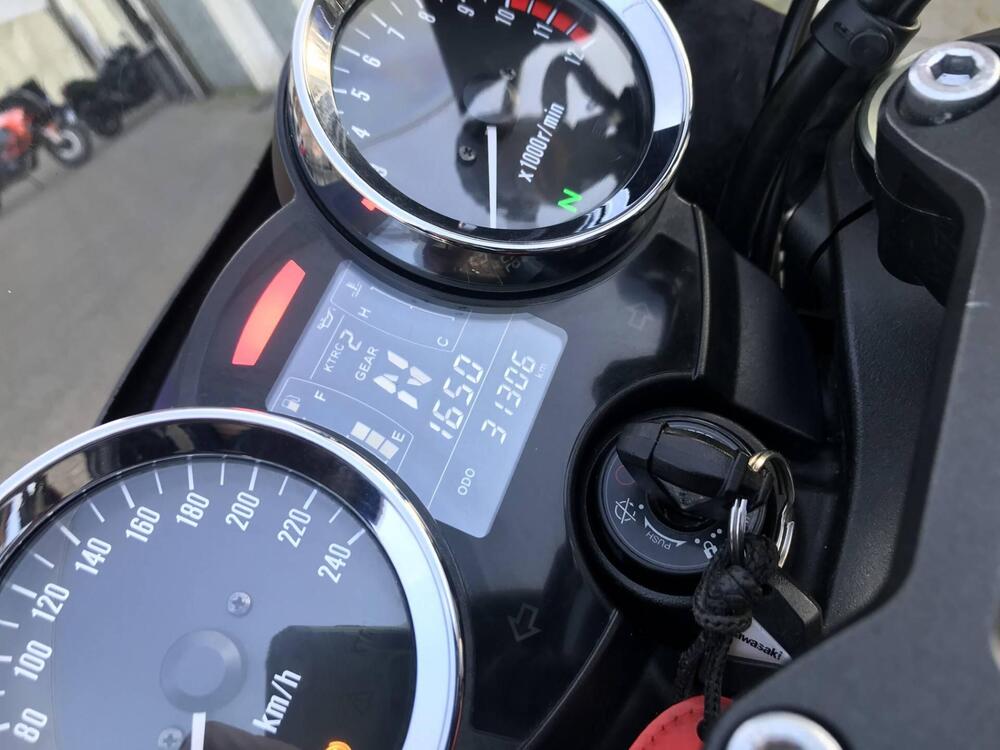 Kawasaki Z 900 RS (2018 - 20) (2)