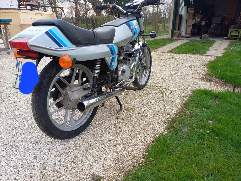 Moto Guzzi 125 2C 4t (7)