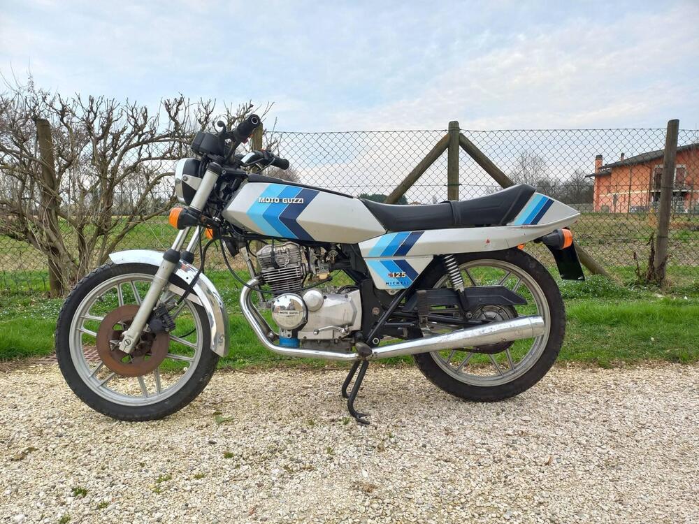 Moto Guzzi 125 2C 4t