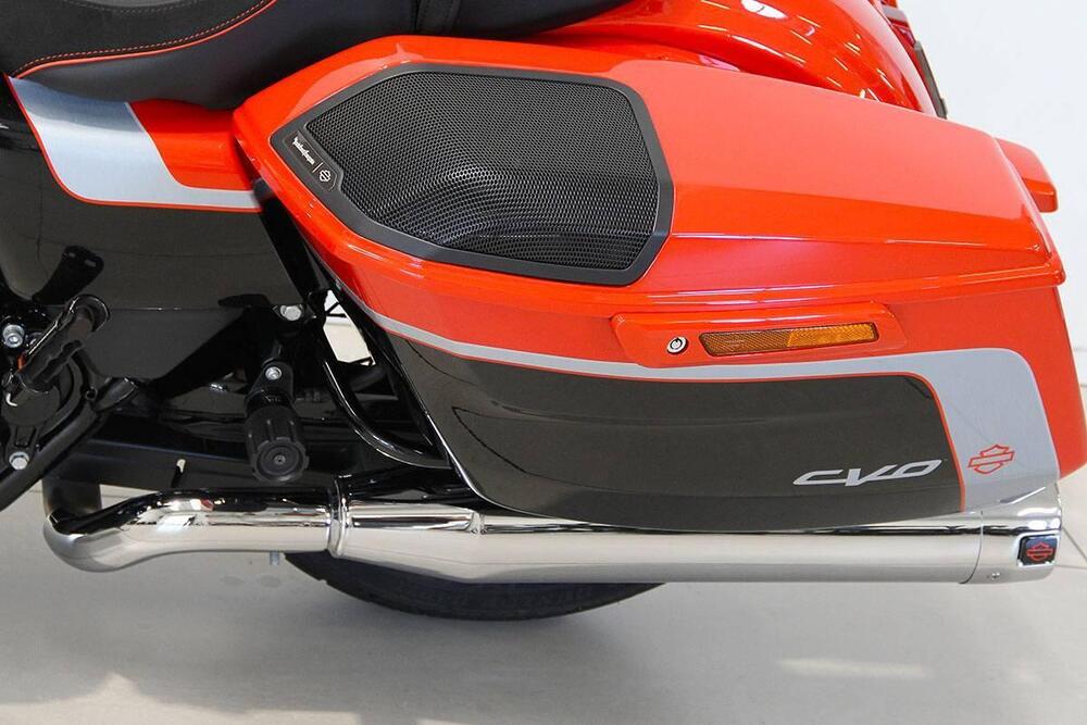 Harley-Davidson CVO Street Glide (2024) (14)