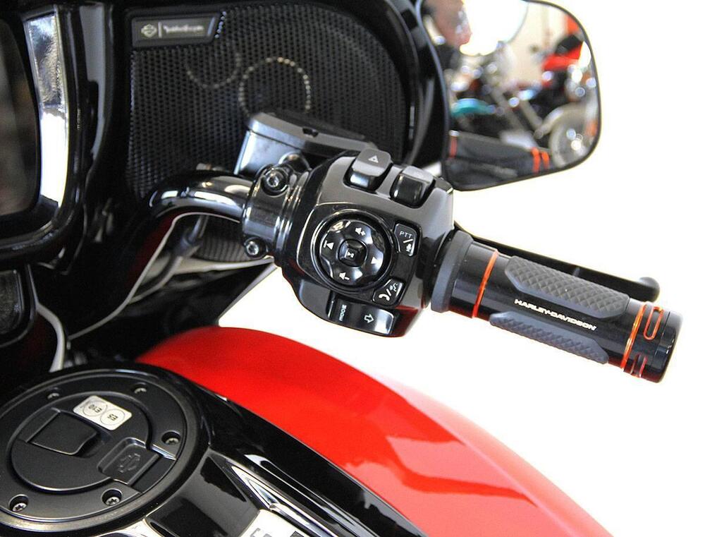 Harley-Davidson CVO Street Glide (2024) (18)