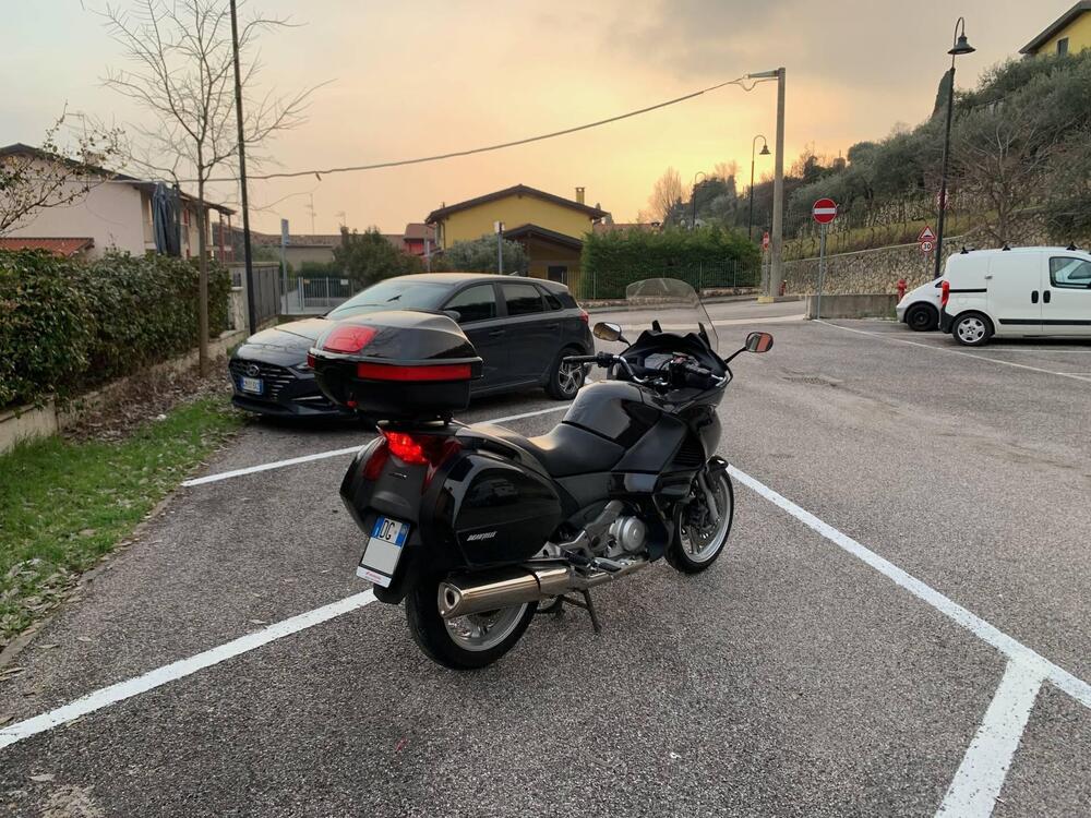 Honda Deauville 700 ABS (3)