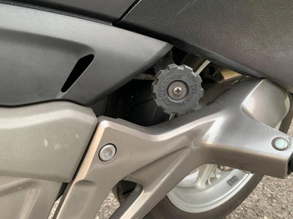 Honda Deauville 700 ABS (19)