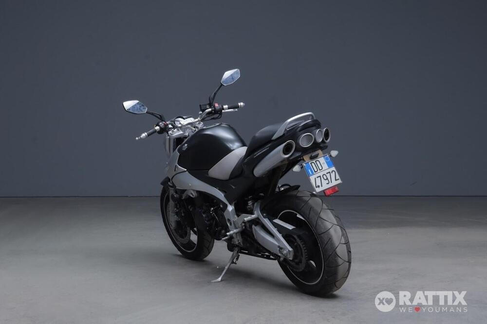 Suzuki GSR 600 (2006 - 11) (5)