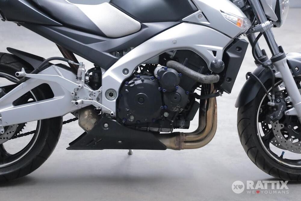 Suzuki GSR 600 (2006 - 11) (7)