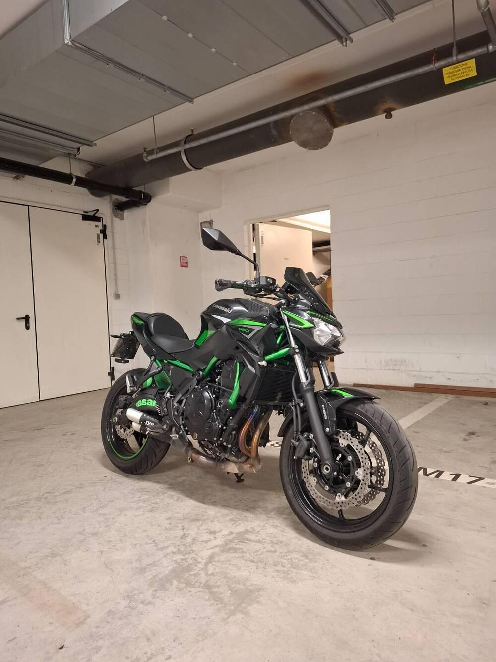Kawasaki Z 650 (2021 - 24) (2)