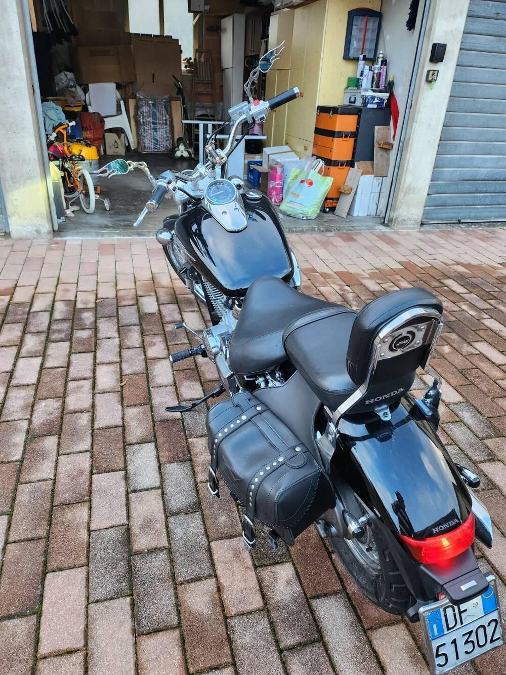 Honda VT 750 Shadow Black Spirit (2007 - 16) (8)