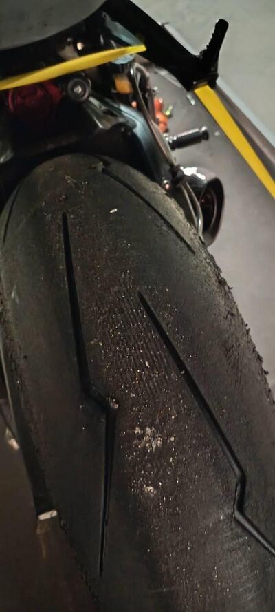 Honda CBR 1000 RR Fireblade (2008 - 11) usata