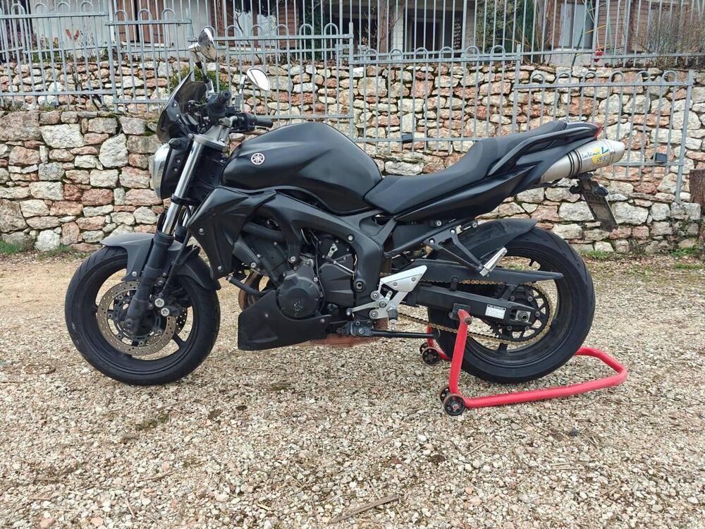 Yamaha FZ6 S2 (2007 - 11) (2)