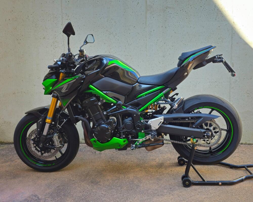 Kawasaki Z 900 SE (2022 - 24) (2)