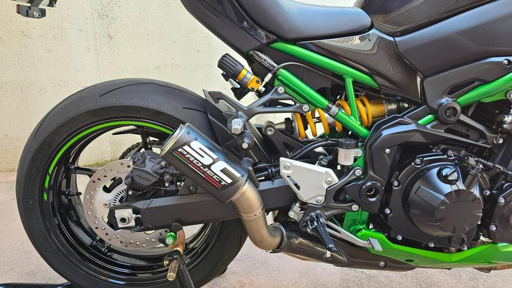 Kawasaki Z 900 SE (2022 - 24) (4)
