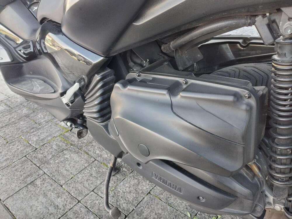 Yamaha X-Max 400 Iron Max (2019 - 20) (4)