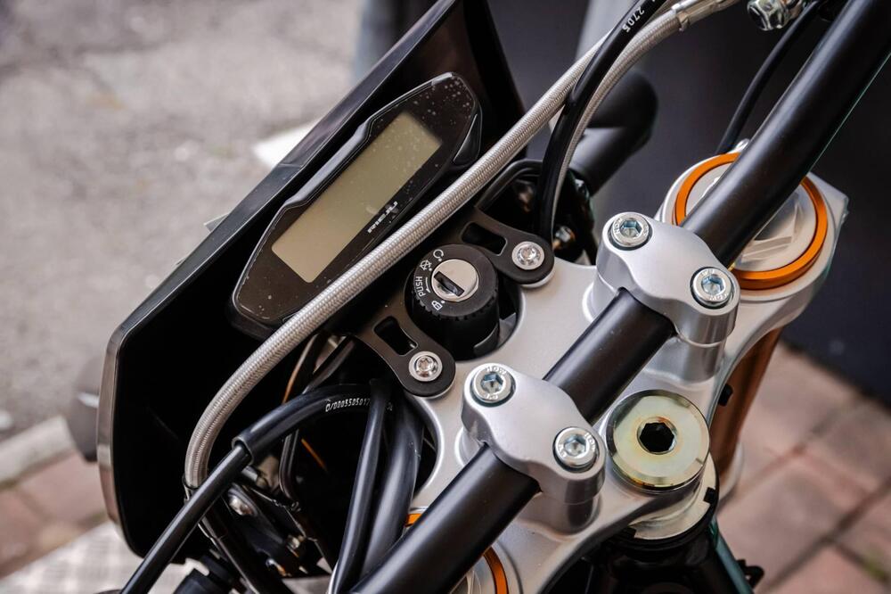 Rieju Marathon 125 Motard Europa (2026) (14)