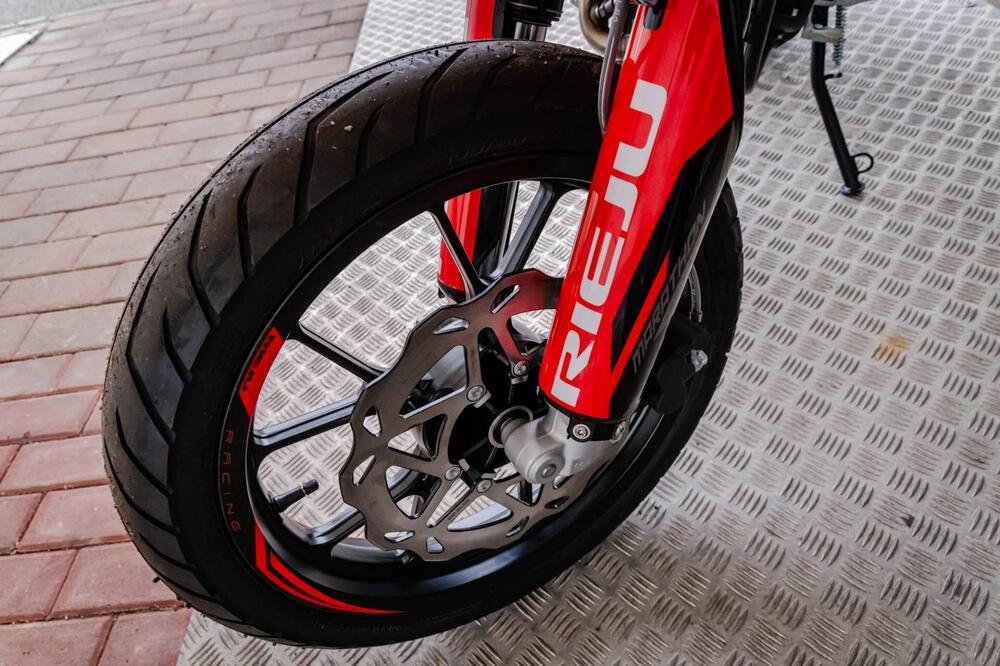 Rieju Marathon 125 Supermotard Pro (2026) (8)