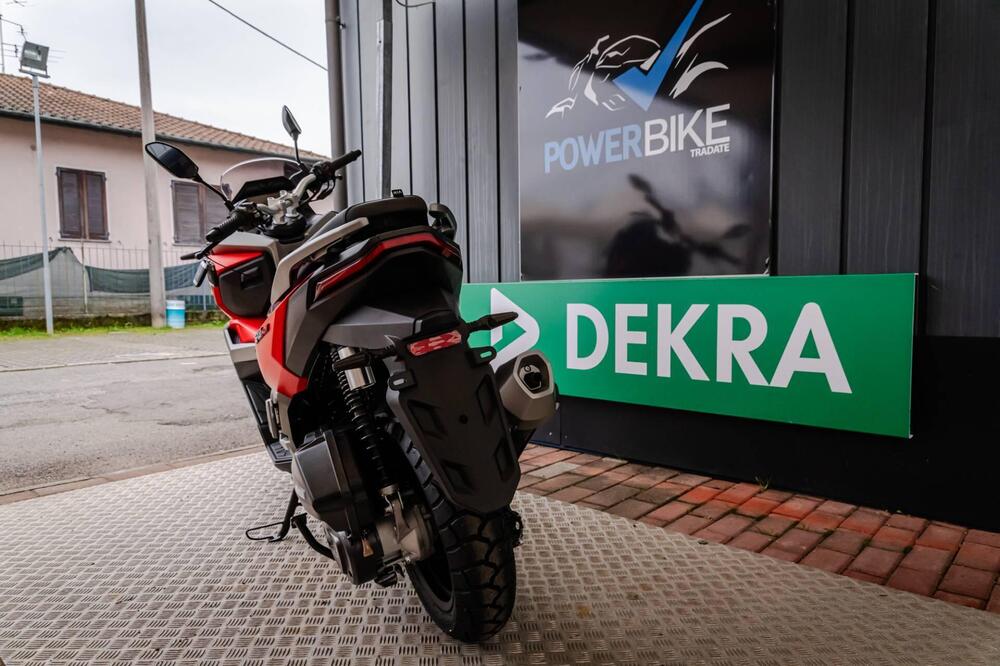 Voge Sfida SR1 ADV (2023 - 26) (17)