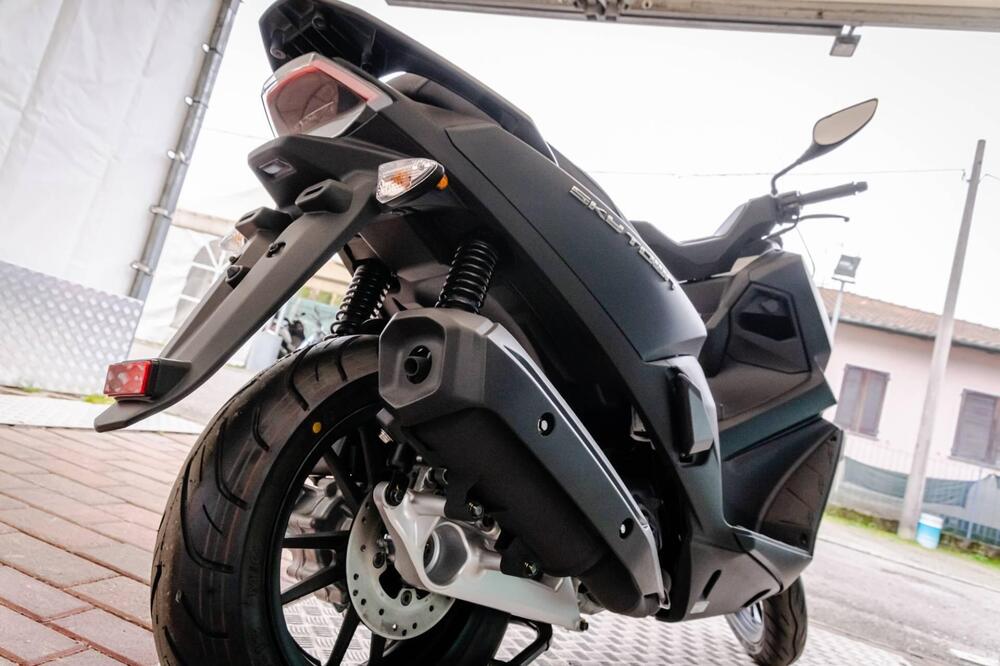 Kymco Skytown 125i (2024 - 26) (17)