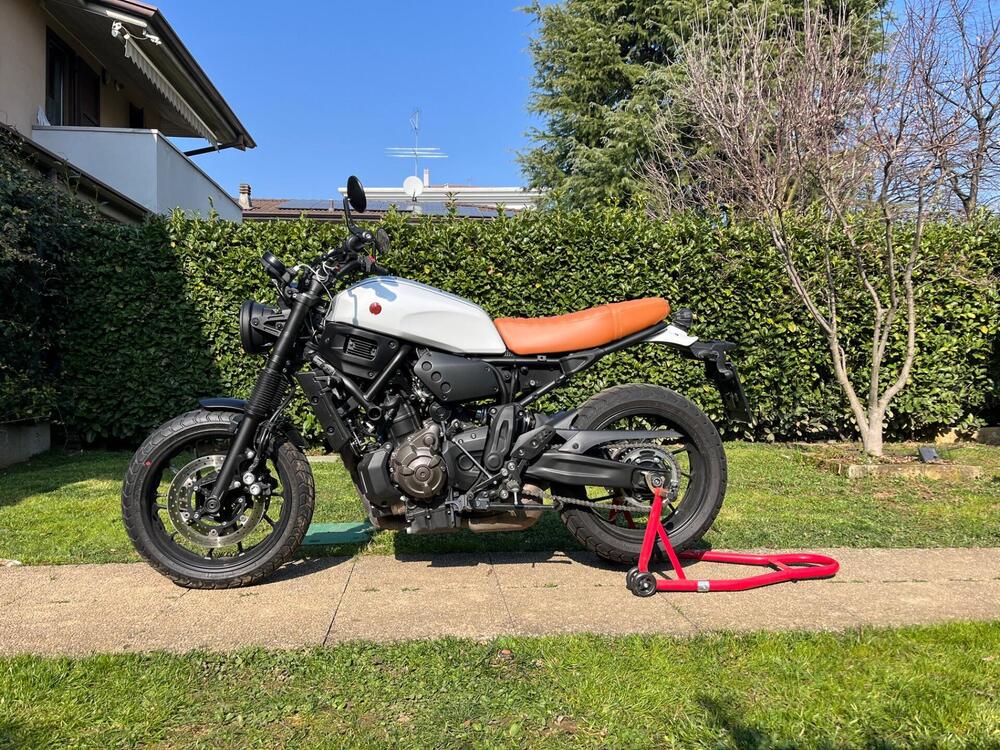 Yamaha XSR 700 (2022 - 26) (4)