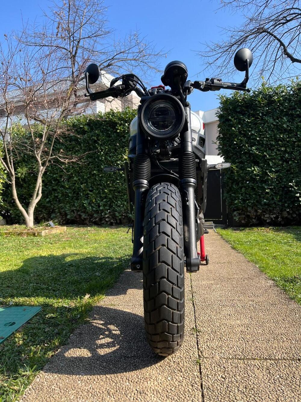 Yamaha XSR 700 (2022 - 26) (5)