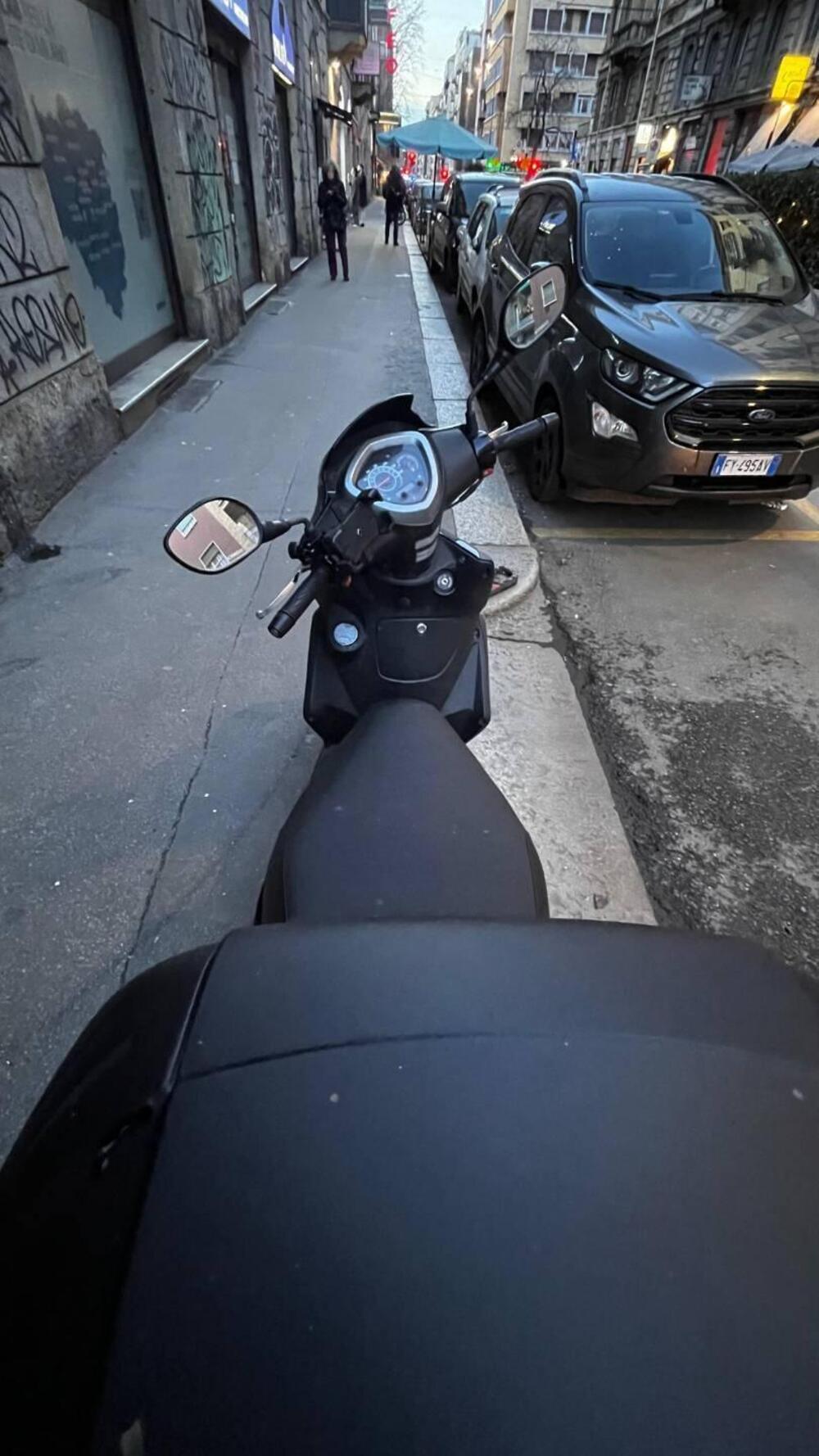 Kymco Agility 125 R16 + (2017 - 20) (5)