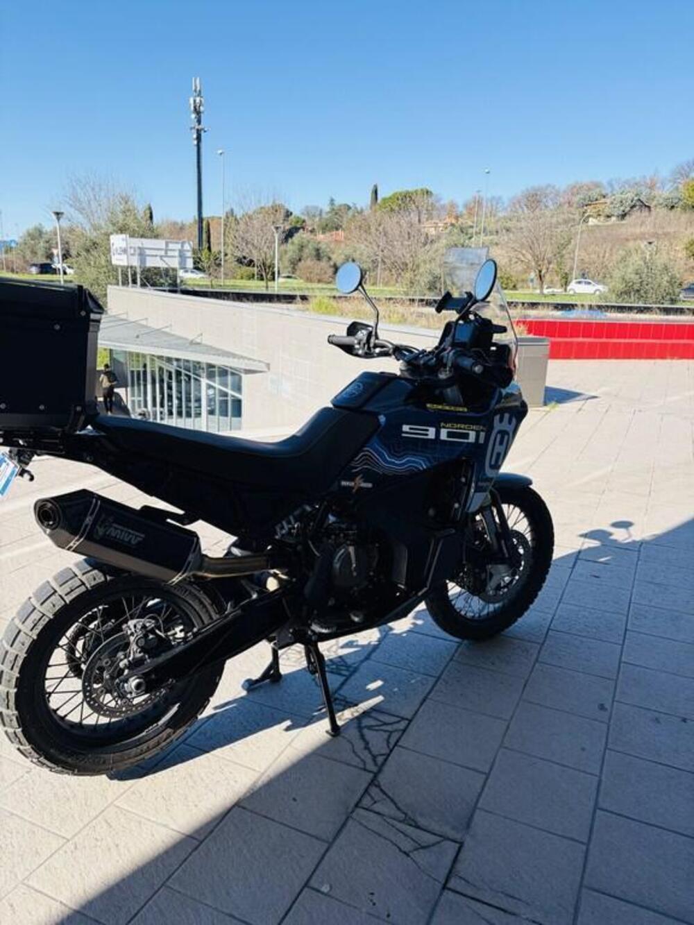 Husqvarna Norden 901 Expedition (2023 - 24) (4)