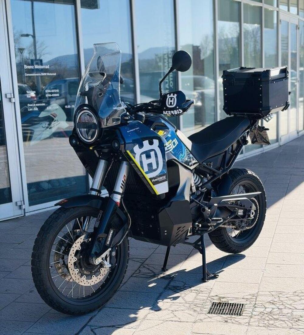 Husqvarna Norden 901 Expedition (2023 - 24) (2)