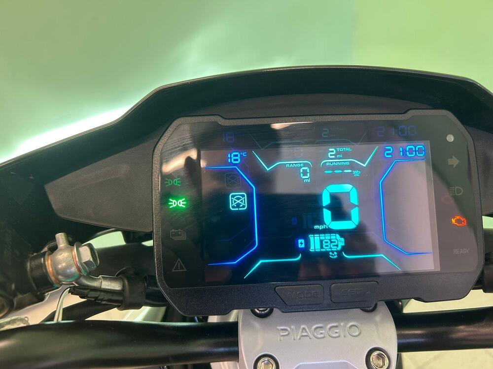 Piaggio 1 (2022 - 26) (4)