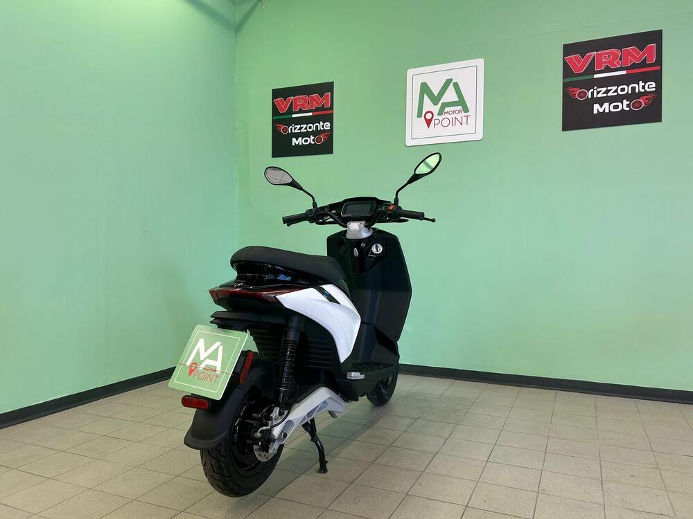 Piaggio 1 (2022 - 26) (6)