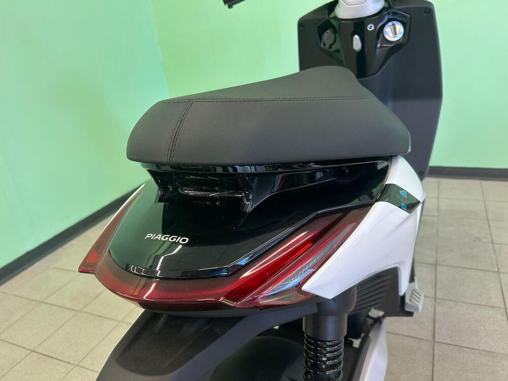 Piaggio 1 (2022 - 26) (7)