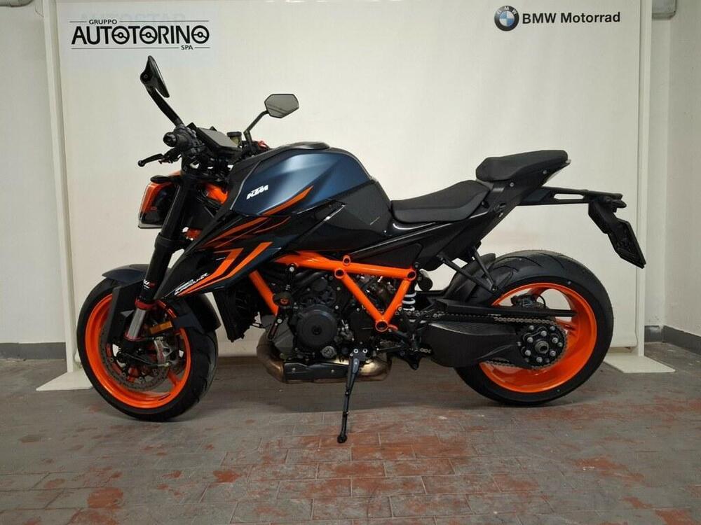 KTM 1290 Super Duke R (2022 - 23) (4)