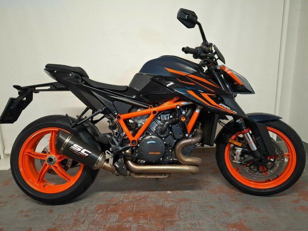KTM 1290 Super Duke R (2022 - 23) (8)