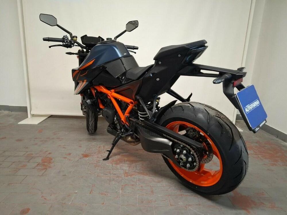 KTM 1290 Super Duke R (2022 - 23) (5)