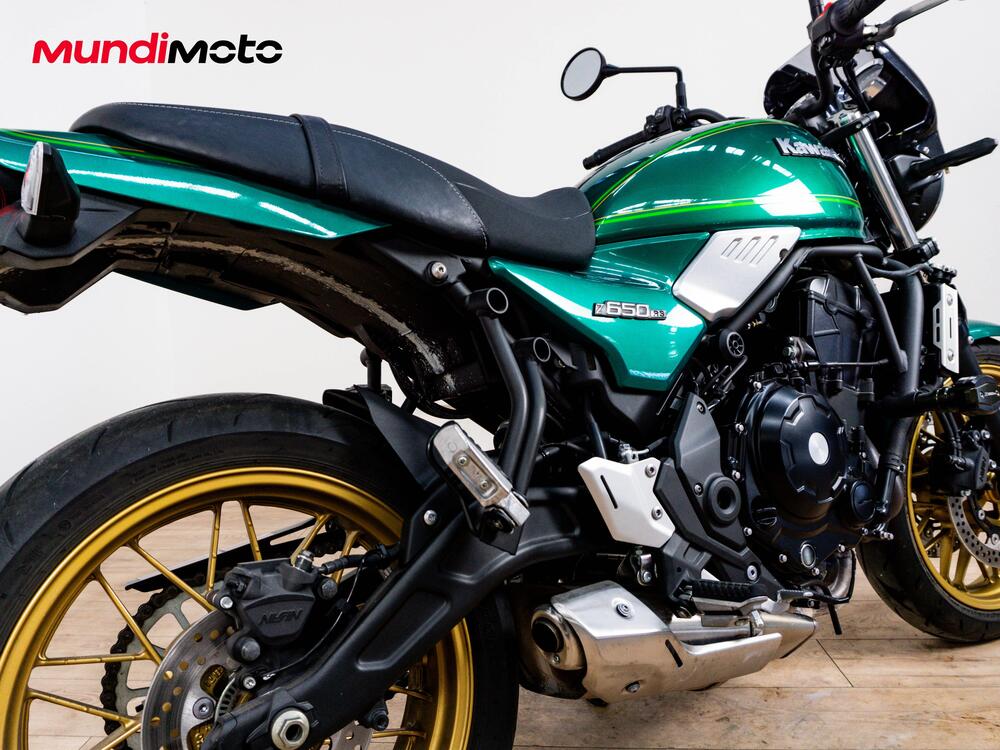 Kawasaki Z 650 RS 50th Anniversary (2022) (4)