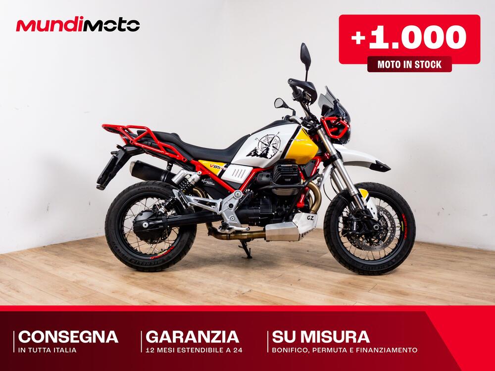 Moto Guzzi V85 TT Evocative Graphics (2021 - 23)