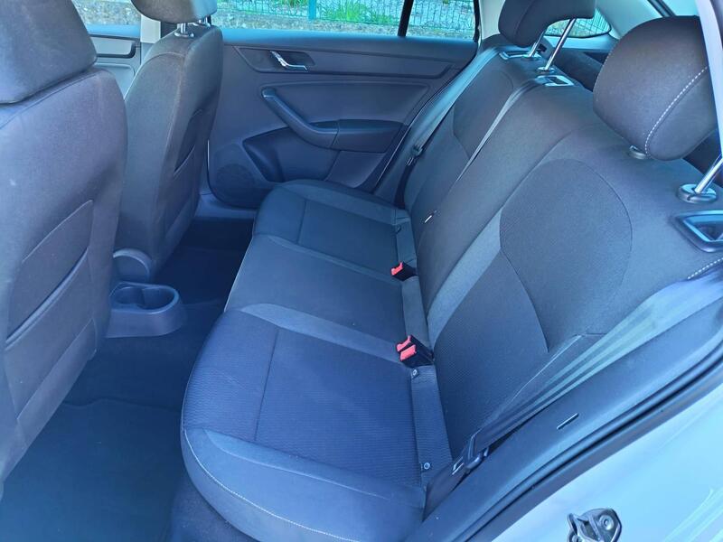 Skoda Rapid Spaceback usata a Pistoia (12)