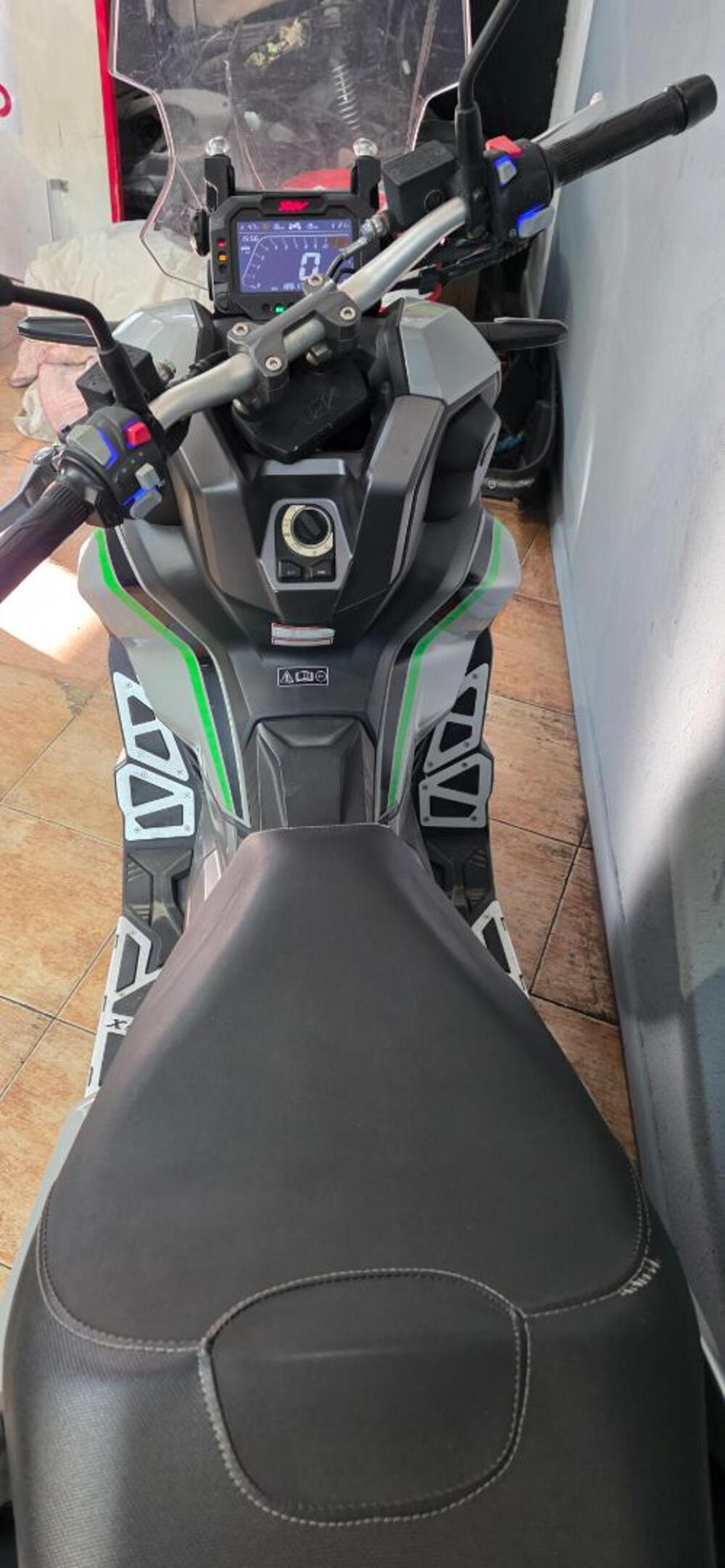 Kl Brera 300 (2022 - 25) (4)