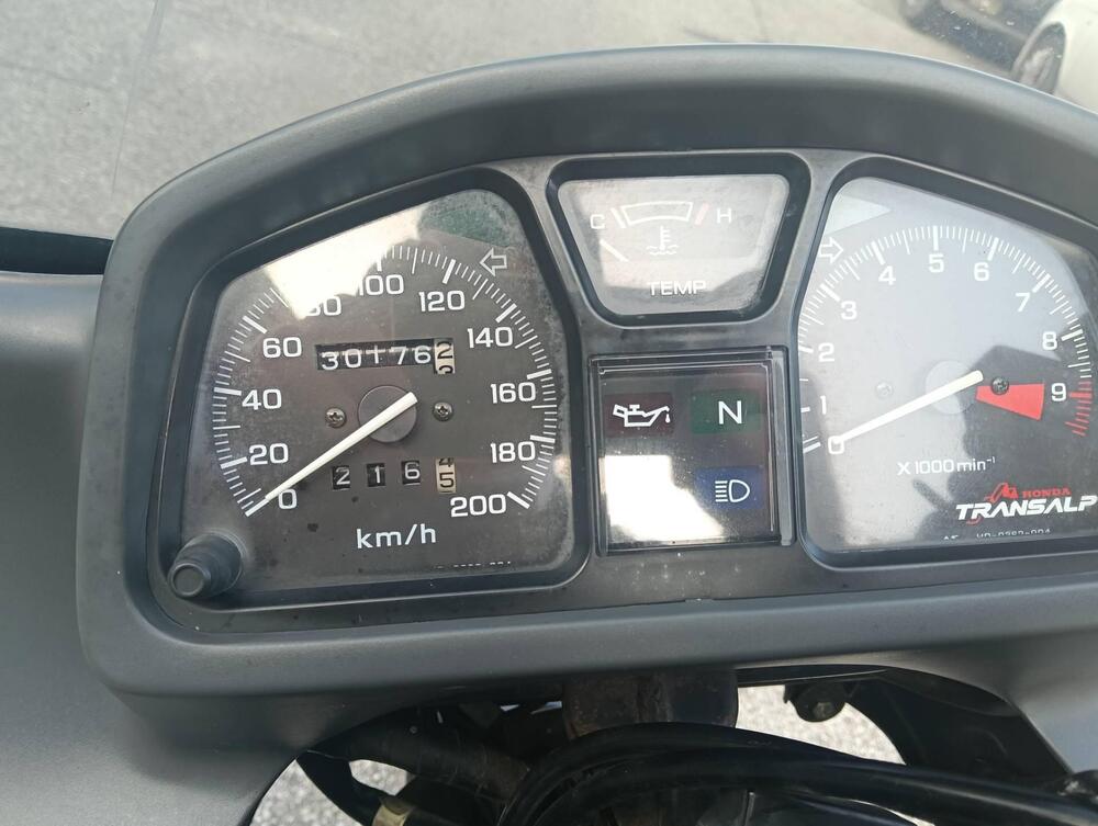 Honda Transalp XL 600V (1997 - 99) (4)
