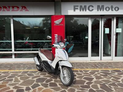 Piaggio Beverly 300 i.e. ABS-ASR (2016 - 20) usata