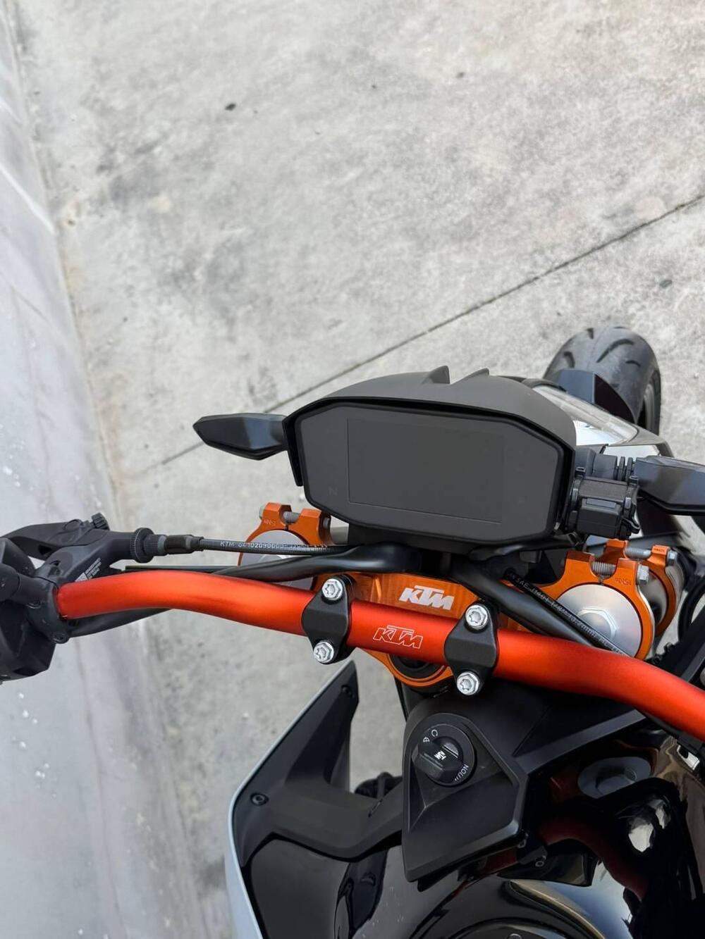 KTM 790 Duke L (2023 - 24) (6)