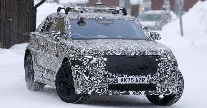Range Rover Velar: via il termico, la nuova generazione sar&agrave; solo elettrica 