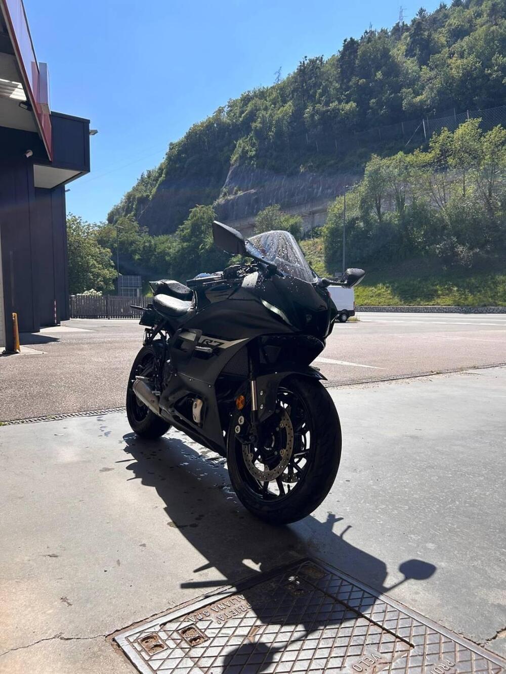 Yamaha YZF R7 (2021 - 25) (3)