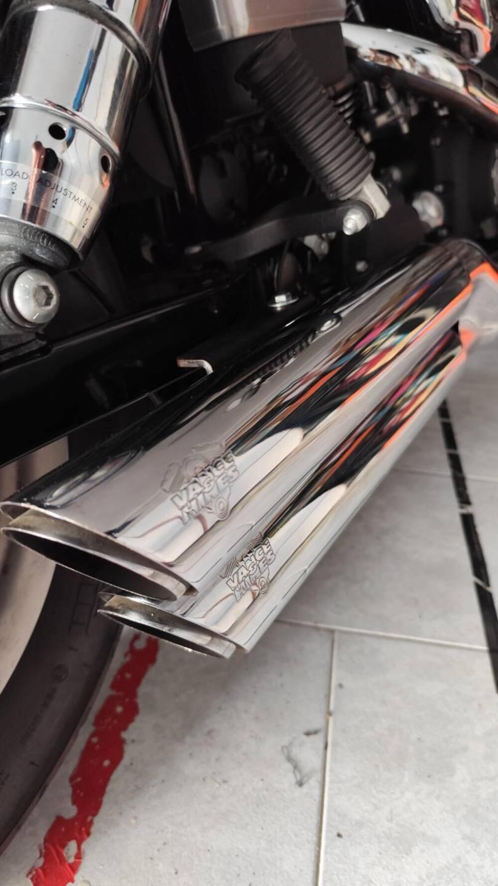 Harley-Davidson 1584 Fat Bob (2007 - 13) - FXDF (3)